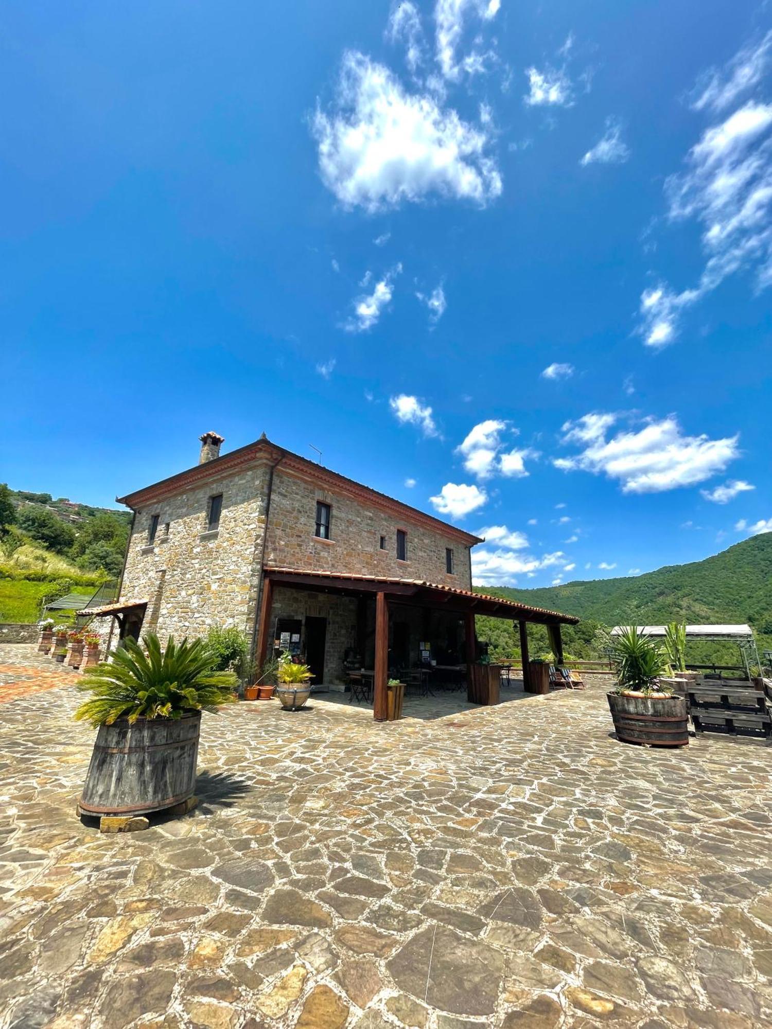 Ostigliano Agriturismo Piano Di Andrea מראה חיצוני תמונה