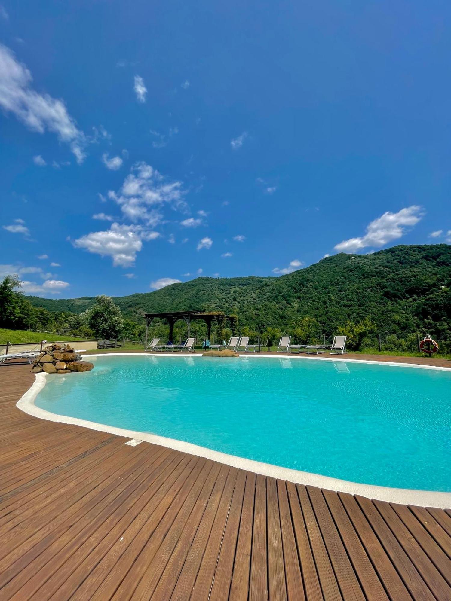 Ostigliano Agriturismo Piano Di Andrea מראה חיצוני תמונה