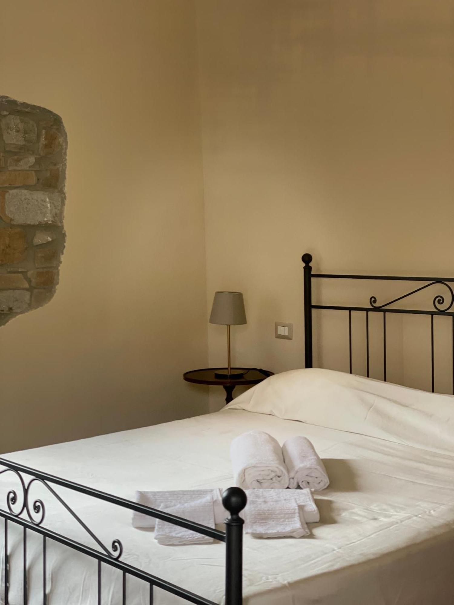 Ostigliano Agriturismo Piano Di Andrea מראה חיצוני תמונה